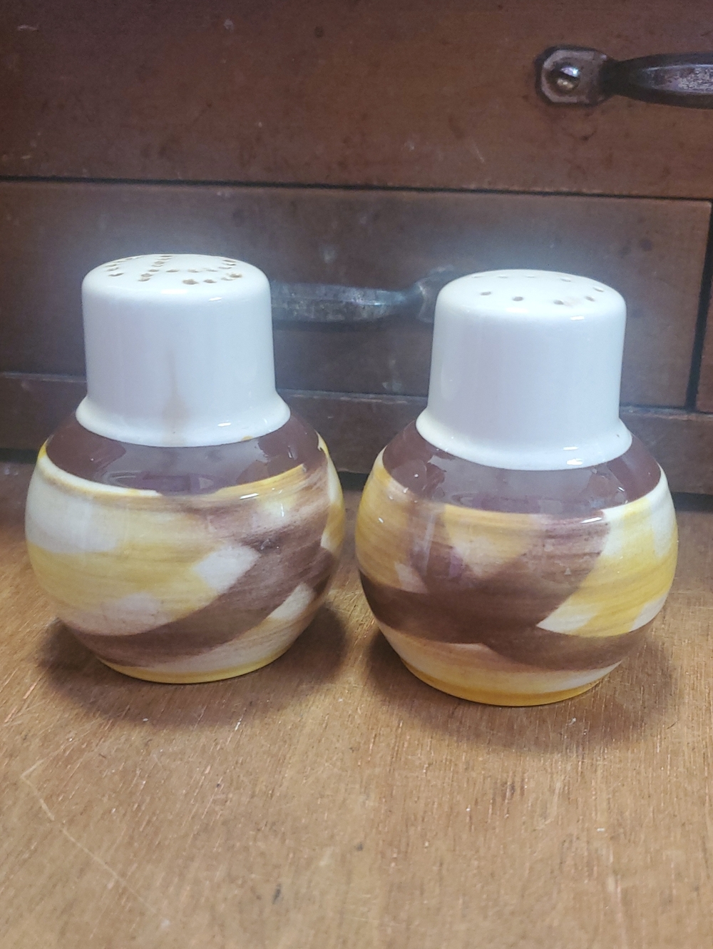 Vintage Salt & Pepper Shakers Plaid D